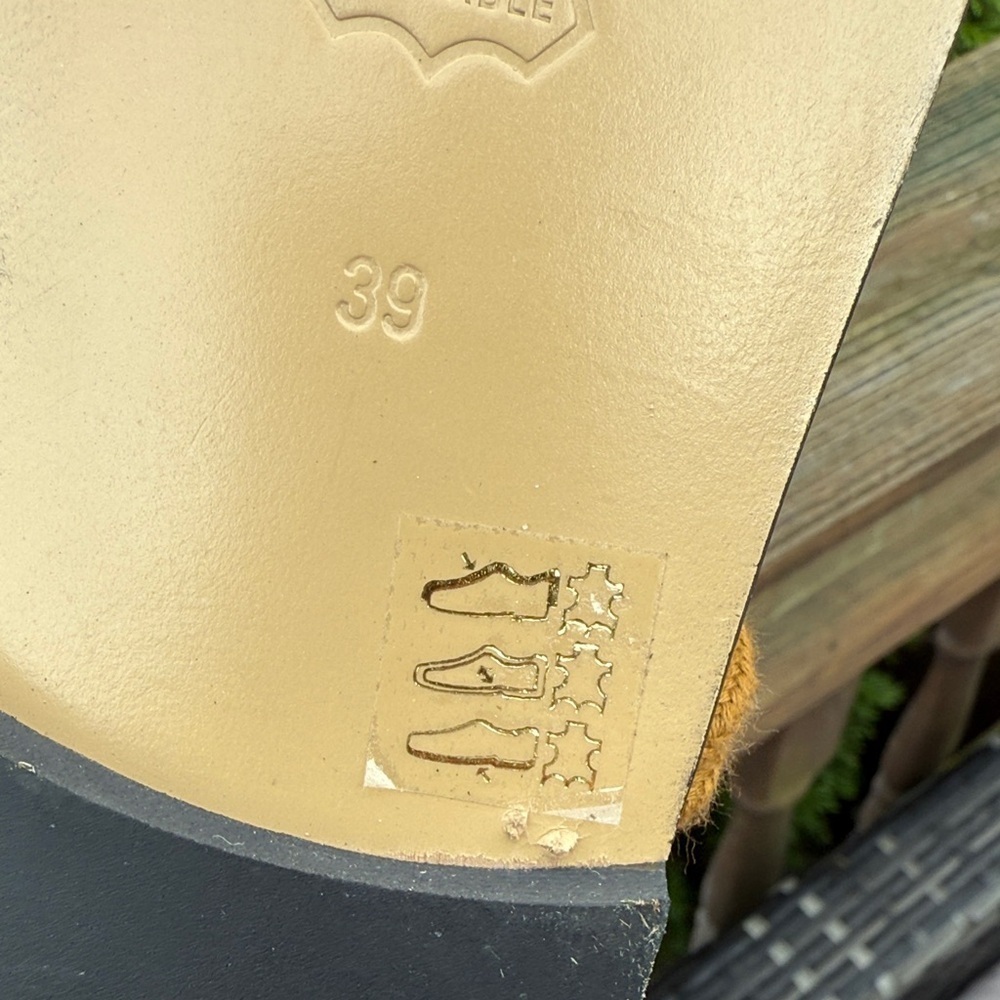 Gold Women's Slide Sandals flip flops L. Effel size 8 or 39EU - Picture 7 of 7